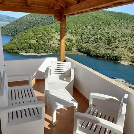 Pellumb شقة كساميل