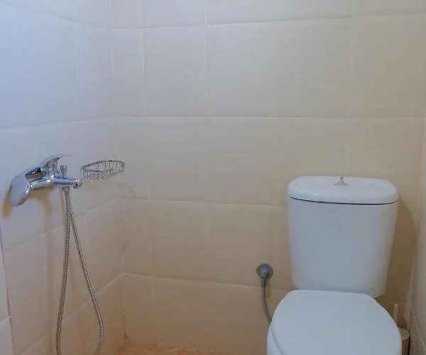 Pellumb * 卡萨米尔