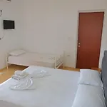 Pellumb * 卡萨米尔