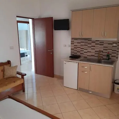 Pellumb Apartman